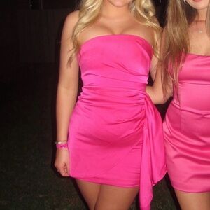 Elegant Pink Strapless Dress